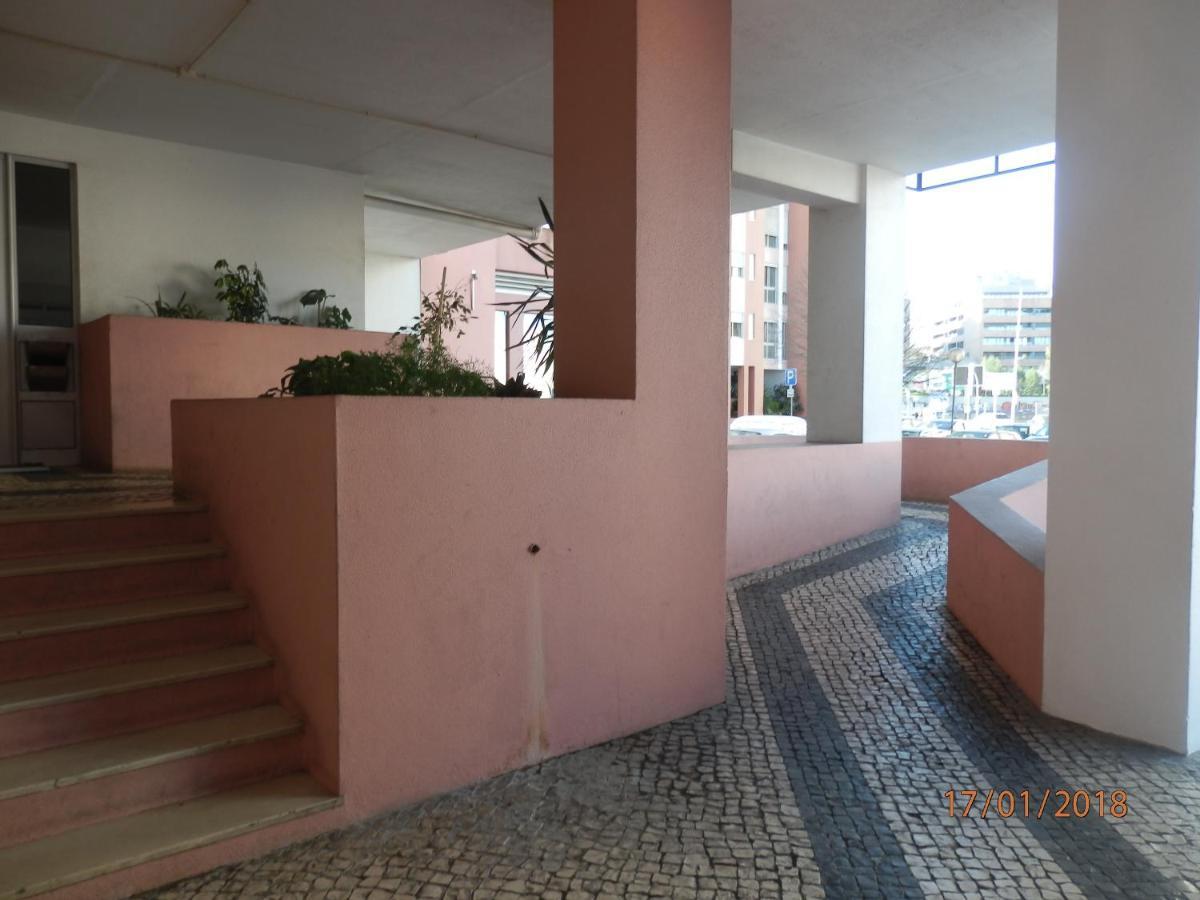 Parque Das Nacoes, Near Airport, Metro Station Lisbon Exterior photo